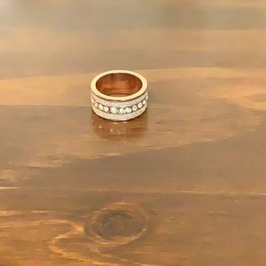 Rose gold colored crystal band ring Size 6